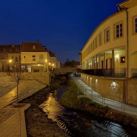 Apartman Rose Eger Exterior photo