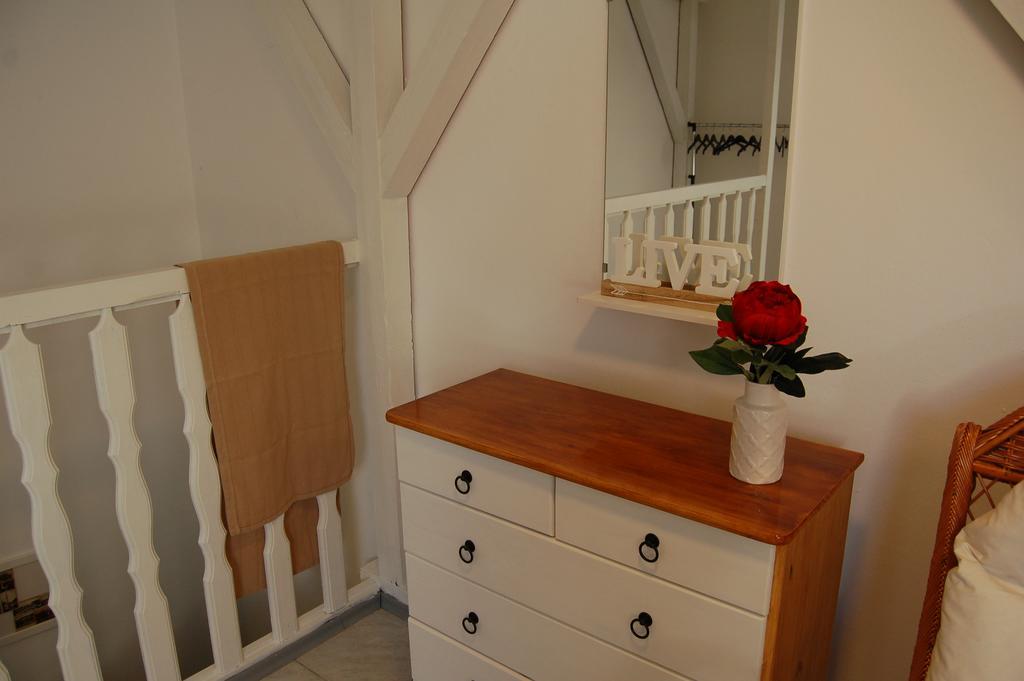 Rose Apartment
